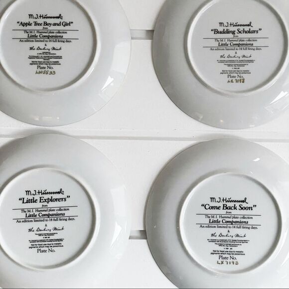 M.J. Hummel Lot of 9 Little Companions Danbury Mint Collectors Plates - Picture 9 of 10